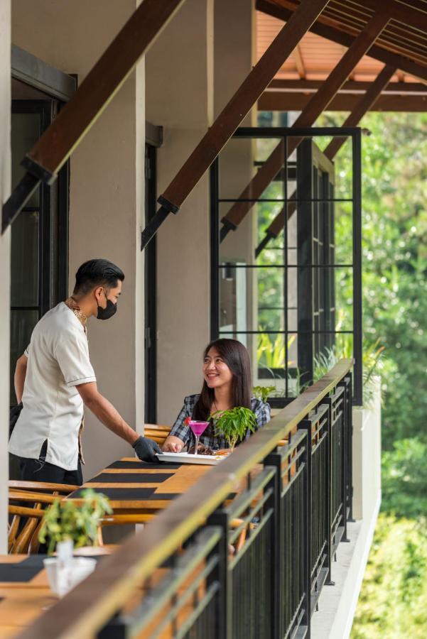 Nava Hotel Tawangmangu Kültér fotó
