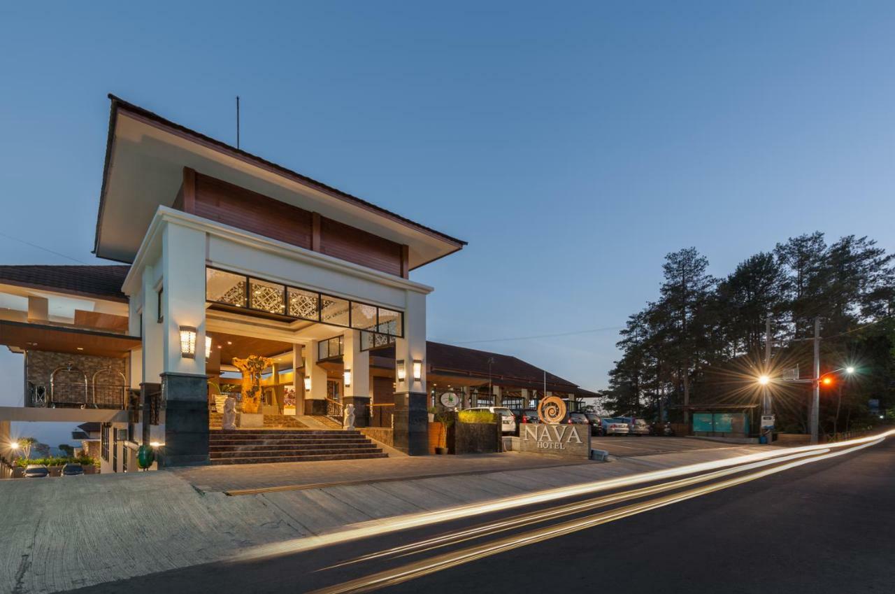 Nava Hotel Tawangmangu Kültér fotó